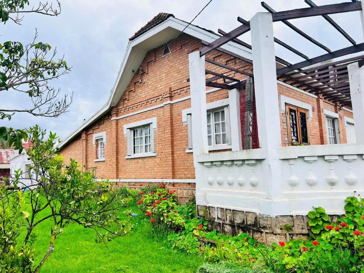 Bed&Breakfast Vanilla Антсирабе Екстериор снимка
